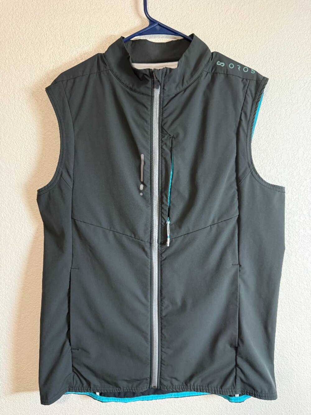 Oros Men's Black Solarcore Insulated Active Vest Size S Check Measurements